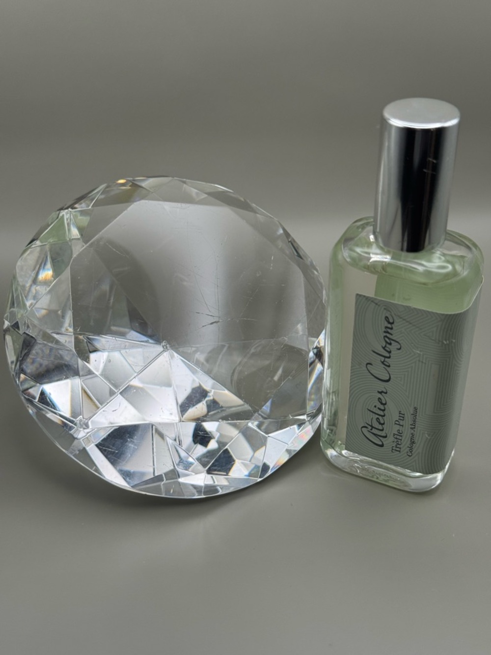 Unisex scent